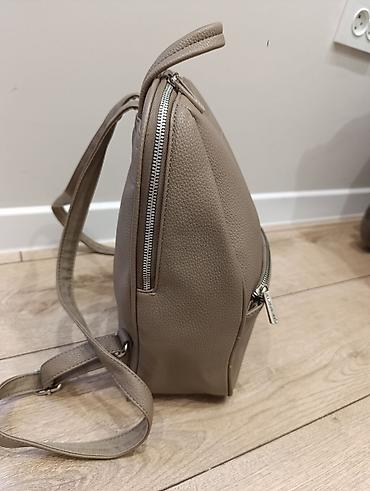 pull bear: Рюкзак, Материал: Искусственная кожа, Женские, Б/у — 2
