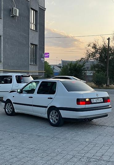 Volkswagen: Volkswagen Vento: 1996 г., 1.8 л, Автомат, Газ, Седан — 10