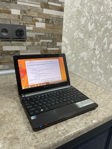 Kompüter və noutbuk aksesuarları: Pockard Bell Netbook ideal veziyyətdə Yaddaş 500 Gb Atom prosessor ✅