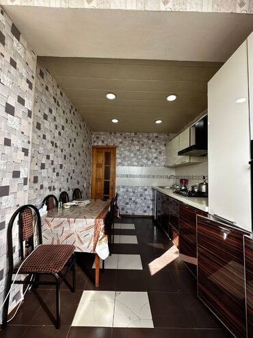 Köhnə tikili: Bakı, Əmircan qəs., 3 otaqlı, Köhnə tikili, 80 kv. m — 10