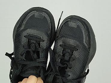 geta ubrania: Buty sportowe Adidas, 31, Używany — 6