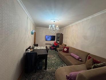 28 may ev: Bakı, Həzi Aslanov qəs., 3 otaqlı, Köhnə tikili, m. Həzi Aslanov, 75 kv. m — 2