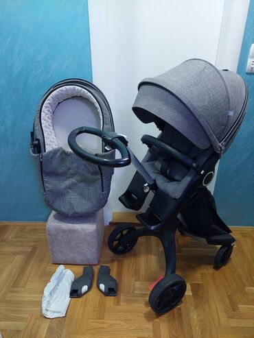 autosedište za bebe: STOKKE Xplory V6 2u1 Besprekorno očuvan komplet 2u1. Plaćen preko