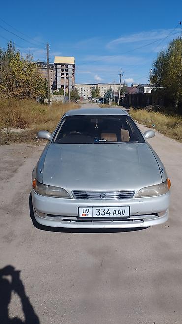 Другие автомобили: Седан серебристого цвета, 4-дверный. Автомобиль представлен как проект — 7