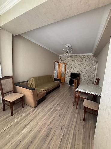 Qonaq otağı dəstləri: Divan — 1