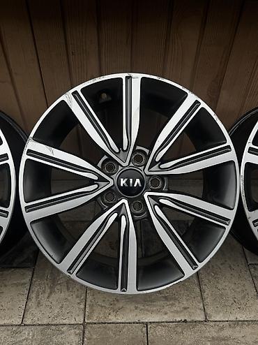 Диски: Литые Диски R 17 Kia, Комплект, отверстий - 5, Б/у — 8