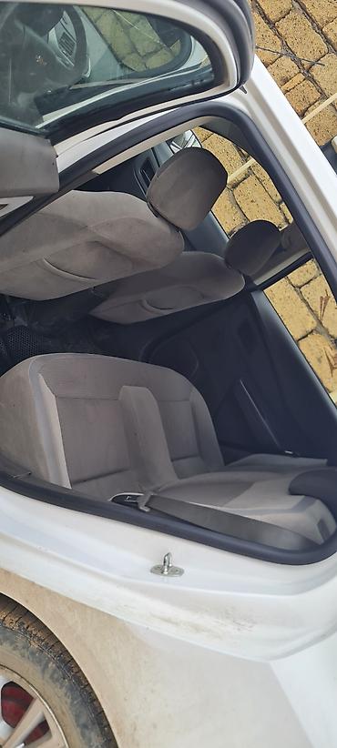 chevrolet cruze servis: Chevrolet Cobalt: 1.5 l | Sedan — 2