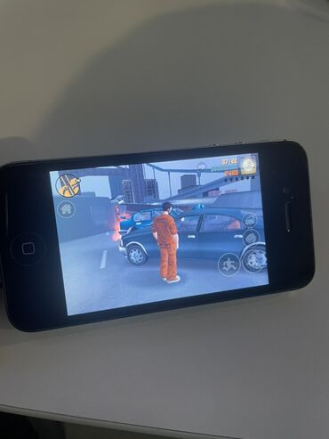 Apple iPhone: IPhone 4 — 4