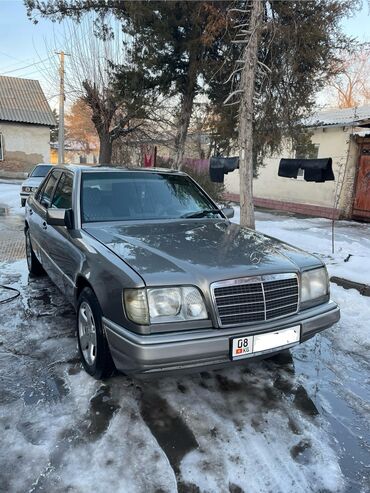 Mercedes-Benz: Mercedes-Benz E-Class: 1993 г., 2.2 л, Автомат, Бензин, Седан