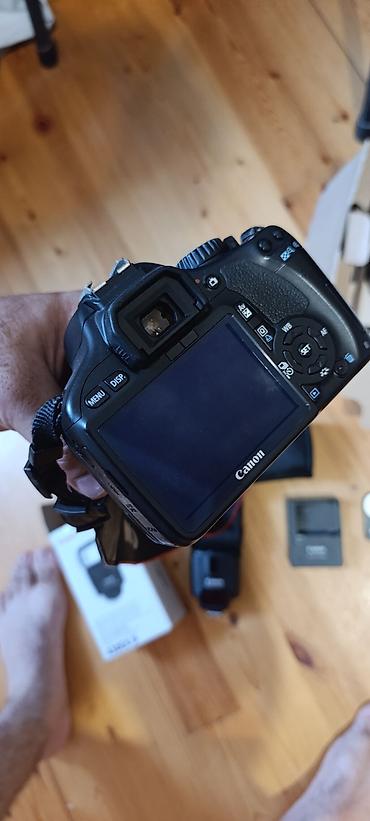 canon 60 d: Canon 550d linzasi 135 original ev şəraitində işlənib. şəkildə — 3