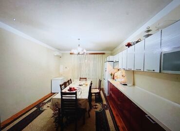 Həyət evləri və villaların satışı: 6 otaqlı, 440 kv. m, Orta təmir — 10