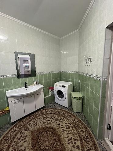 Продажа коттеджей и домов: 🚨 Срочно продается дом в Кызыл-Аскере! 🏡 Дом в хорошем состоянии 💰 — 10