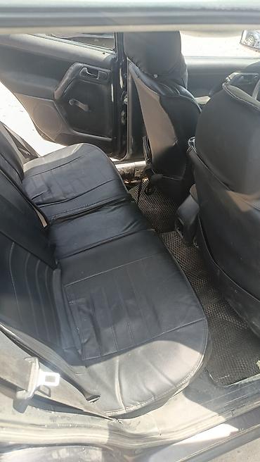 морда венто: Volkswagen Vento: 1993 г., 2 л, Автомат, Бензин, Седан — 3