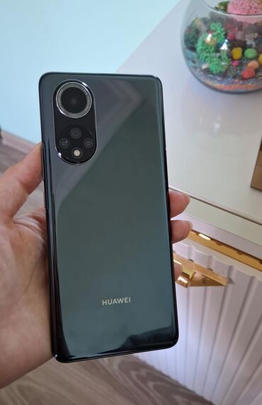 Huawei: Huawei Nova 9