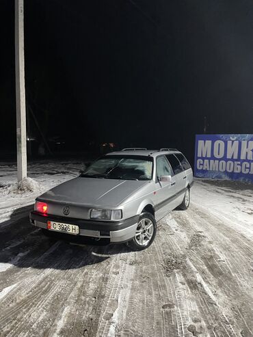 passat b 3: Volkswagen Passat: 1988 г., 1.8 л, Механика, Бензин, Универсал