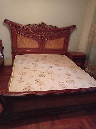 Mebel: İşlənmiş, İkinəfərlik çarpayı, Matras ilə, Siyirməsiz — 1