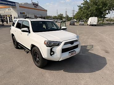4runner: Toyota 4Runner: 2023 г., 4 л, Автомат, Бензин, Внедорожник — 4