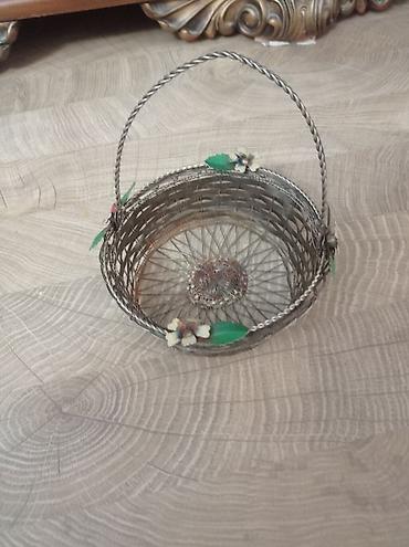 konfet qabi: Metal səbət – dekorativ - Material: metal məftildən toxunma gövdə — 1