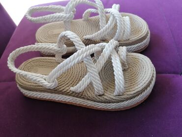 mokasine od prevrnute koze: Sandals, 38