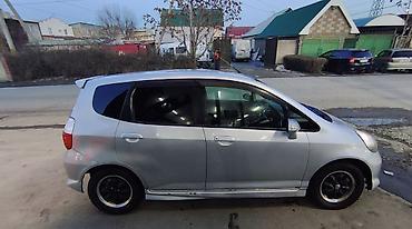 Honda: Honda Fit: 2003 г., 1.3 л, Вариатор, Бензин, Хэтчбэк — 6