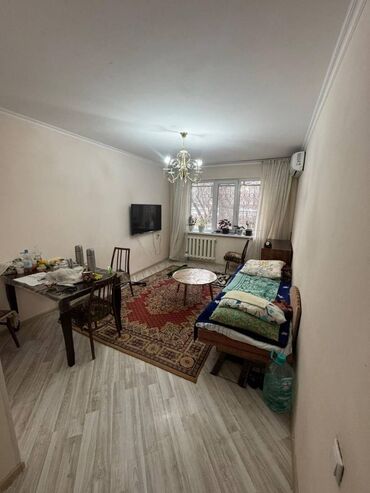 Продажа квартир: 2 комнаты, 43 м², 104 серия, 1 этаж, Евроремонт