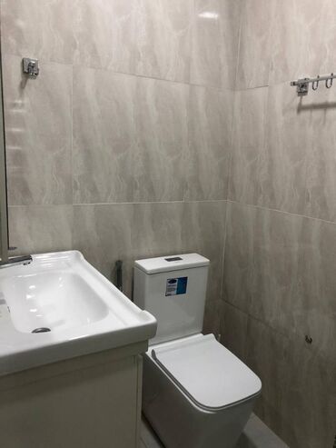 Uzunmüddətli kirayə mənzillər: 28 may metrosunun yaxınlığında 2-ci çixişinda 16 mertebeli binanın — 4