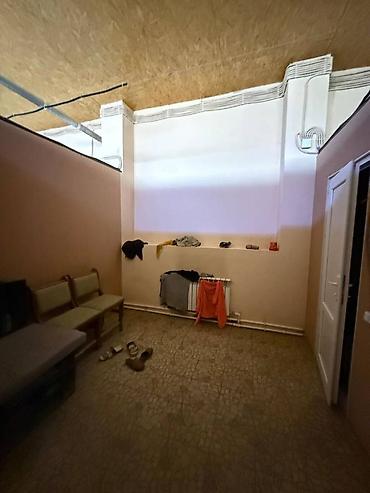 Продажа другой коммерческой недвижимости: Продается коммерческое помещение. В верхней части города — 3