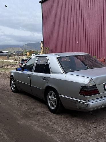 Mercedes-Benz: Mercedes-Benz E-Class: 1994 г., 2 л, Механика, Дизель, Седан — 1