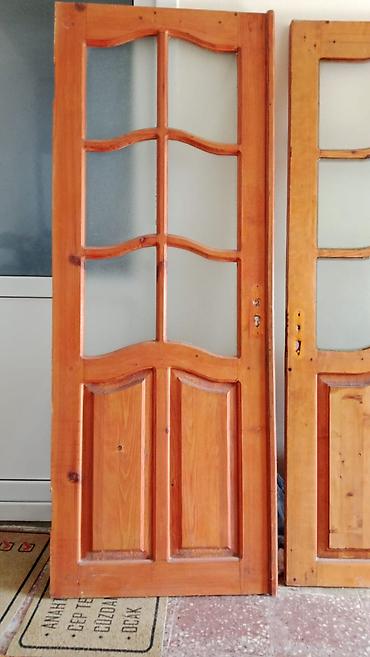1ni 10 manata Şüşə salıb, yüngül rəngliyib, istifadə edə bilərsiniz