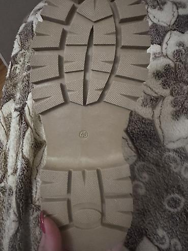 Çəkmələr: Qadın üçün payız/qış çəkməsi - Rəng: bej/taun - Model: bağcıqlı — 3