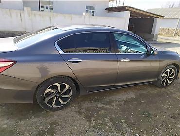 акура 2017 года: Honda Accord: 2017 г., 2.4 л, Автомат, Бензин, Седан — 1