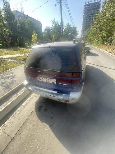 посадка авто: Mitsubishi Space Wagon: 1996 г., 2 л, Механика, Бензин, Минивэн — 4