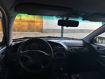 x5 x6: Honda Accord: 1999 г., 1.8 л, Автомат, Газ, Седан — 7