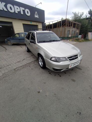 деу леганза: Daewoo Nexia: 2009 г., 1.5 л, Механика, Бензин, Седан