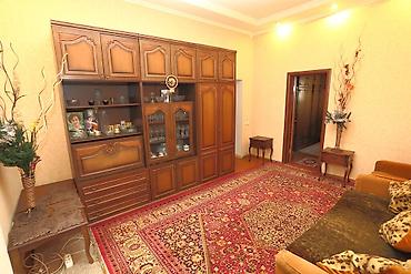 50: 2 комнаты, 50 м², Золотой квадрат Сталинка, 2 этаж, Косметический ремонт — 1