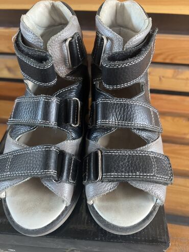 обувь jordan: Ортопедическая обувь размер 31 б/у носили только в садике не долго