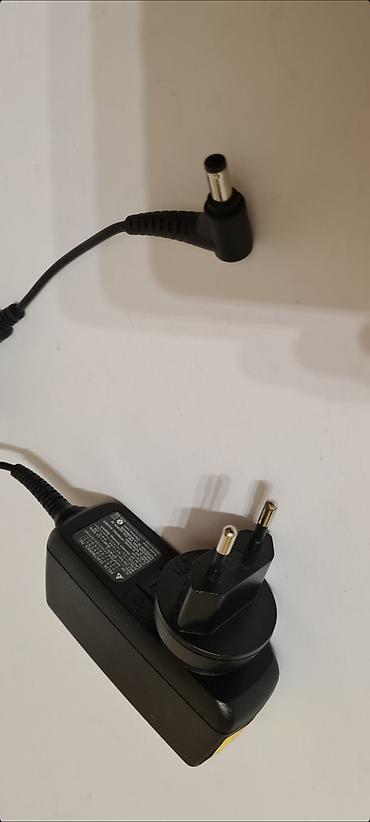 kupujemprodajem laptop: ☆ Polovan, ispravan Adapter Delta Electronics, model ADP-40TH A, koji — 2