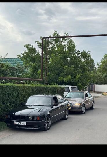 электро мобиль авто: BMW 540: 1992 г., 4.4 л, Механика, Бензин, Седан