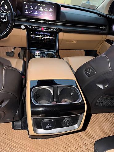 Kia: Kia Carnival: 2021 г., Бензин, Универсал — 14