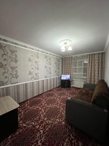 Посуточная аренда квартир: 3 комнаты, Душевая кабина, Постельное белье, Кондиционер — 12