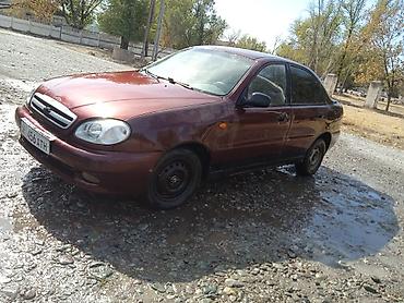 Daewoo Lanos: 2008 г., 1.5 л, Механика, Бензин, Седан