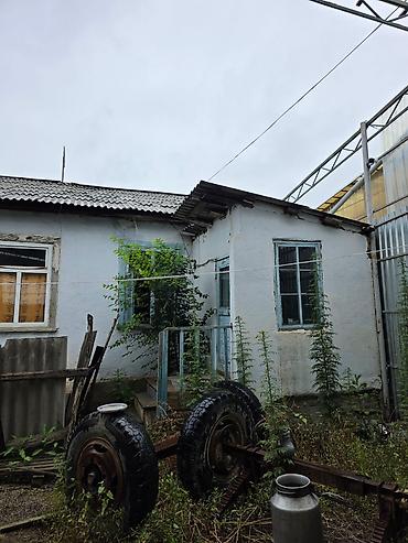 Продажа полдома: Продаётся складское помещение с удобным заездом, рядом с базаром — 5