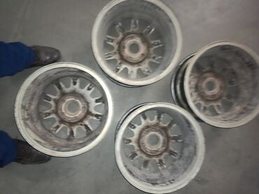 Диски: Литые Диски R 15 Audi, Комплект, отверстий - 5, Б/у — 5