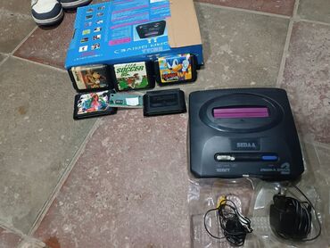 Digər oyun və konsollar: Sega original üsdündə 5 oyun biryerdə (pultu yoxdur)