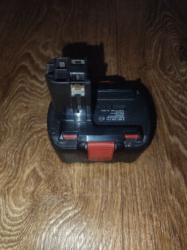 Шуруповерты: Продам оптом 2 старых моделей б/у шуруповёртов, они рабочие только у — 5