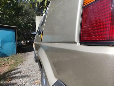 varta: Volkswagen Golf: 1986 г., 1.6 л, Механика, Бензин, Хэтчбэк — 4
