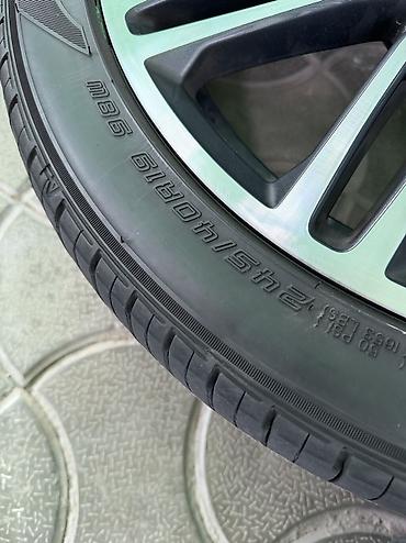диски w221: Колеса в сборе 275 / 35 / R 19, Лето, Б/у, Комплект — 6