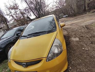 Honda: Honda Jazz: 2005 г., 1.3 л, Вариатор, Бензин, Хэтчбэк — 6