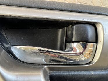 Дверные карты: Дверная карта Toyota 2018 г., Б/у, Оригинал, США — 7