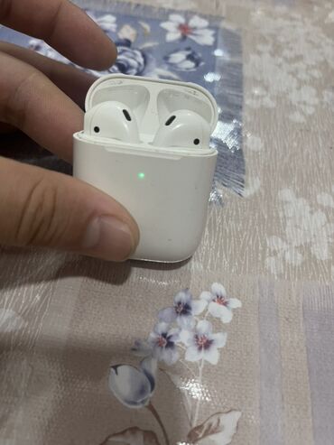 купить правый наушник airpods 2 бу: Беспроводные наушники Apple AirPods 2 original оригинал айрподс 2